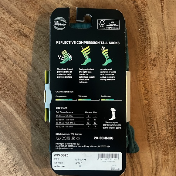 CEP reflective compression tall socks size 3 green - Picture 2 of 3